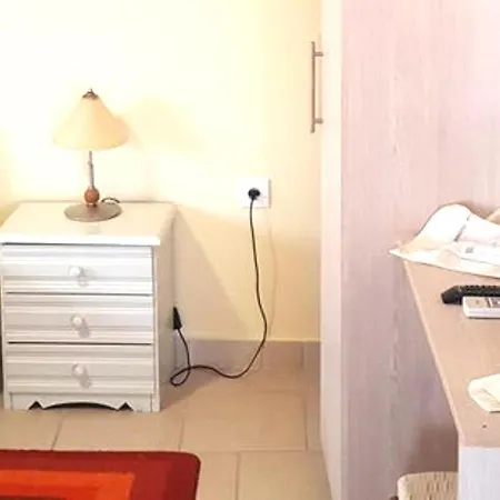 Pleasant In With Balcony Appartement *