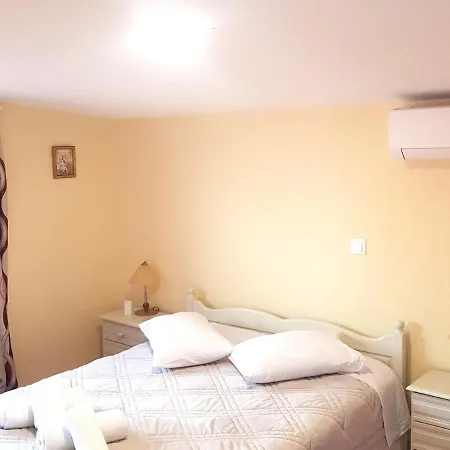 Pleasant In With Balcony